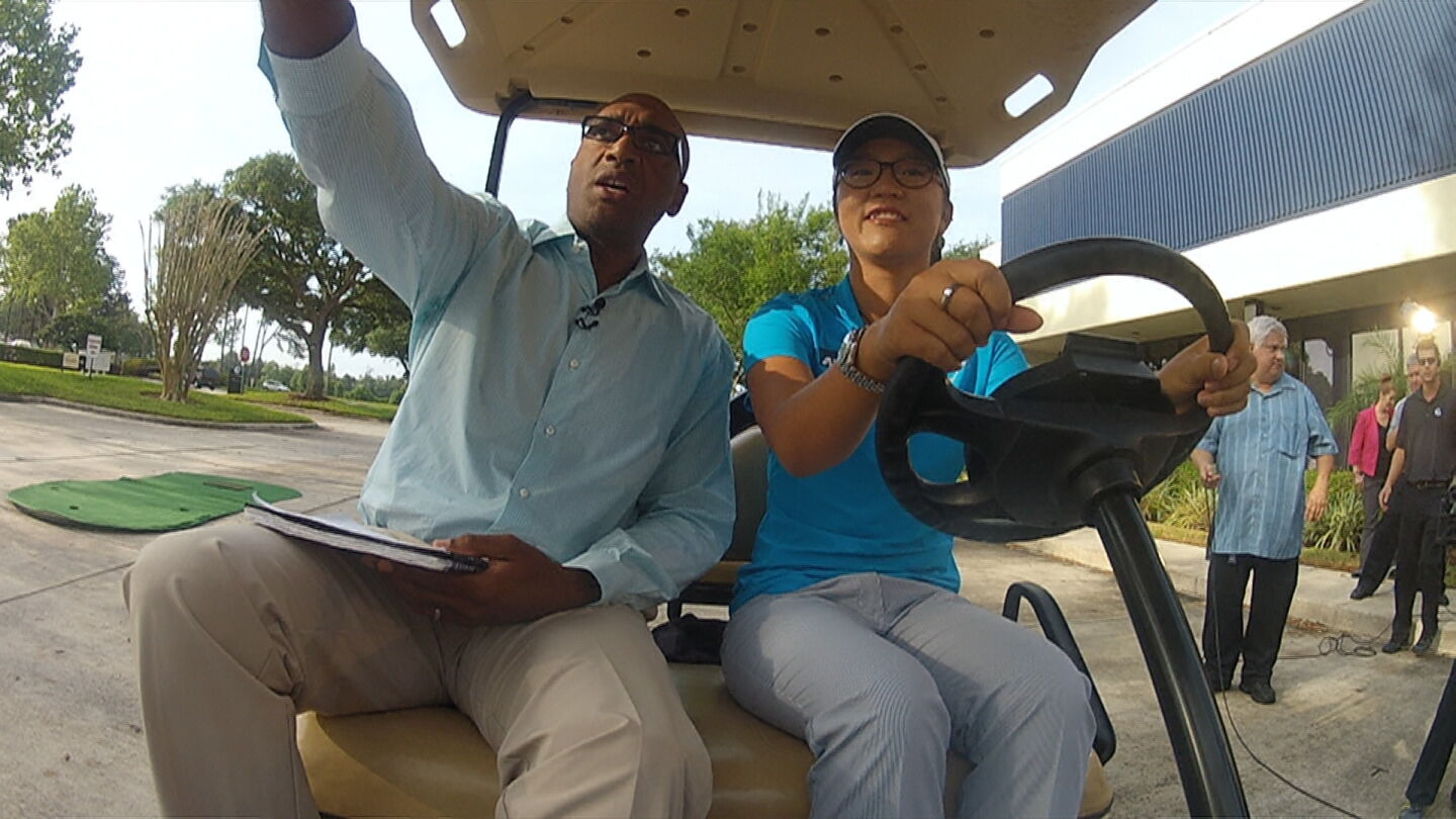 Crash course: Driving lesson for 17-year-old Ko