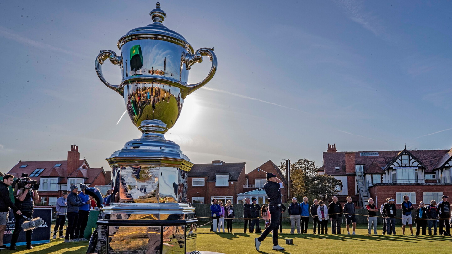 walkercup_1920_trophy.jpg