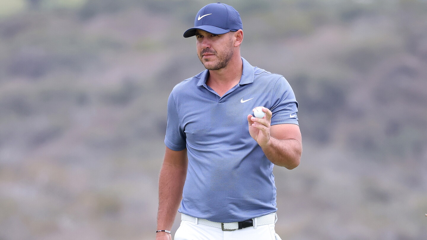 koepka_1920_usopen21_d2_wave.jpg