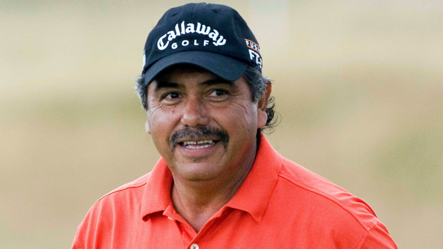 romero_1920_smile_2006.jpg