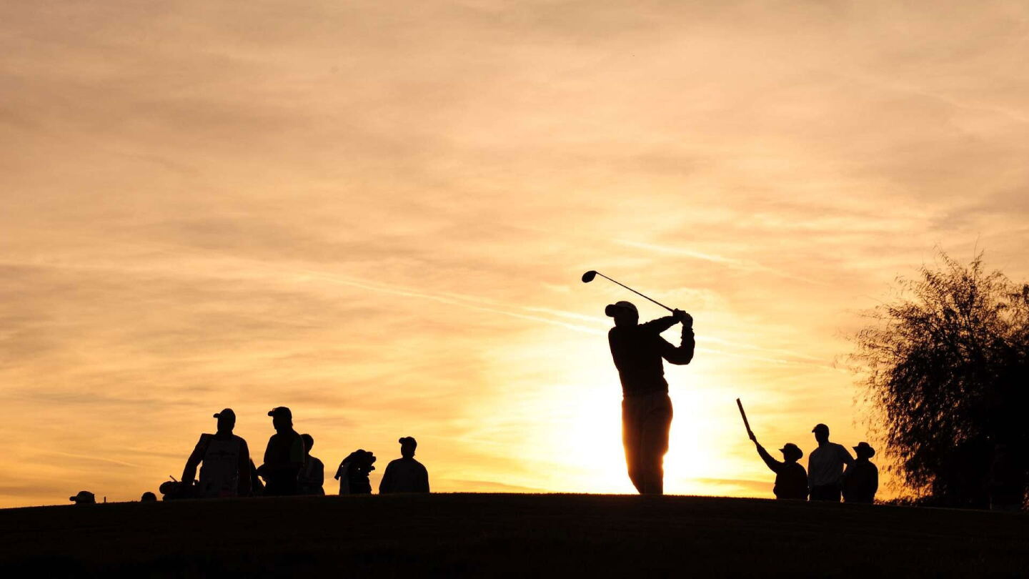 silhouette_1920_sunlight.jpg