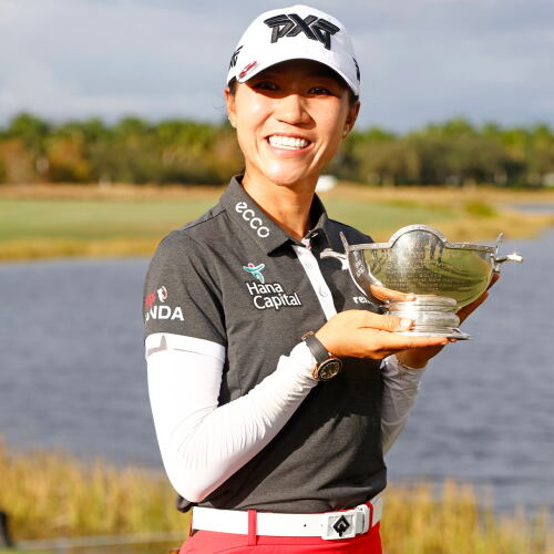 LKo_1920_cme21_d4_VareTrophy.jpg